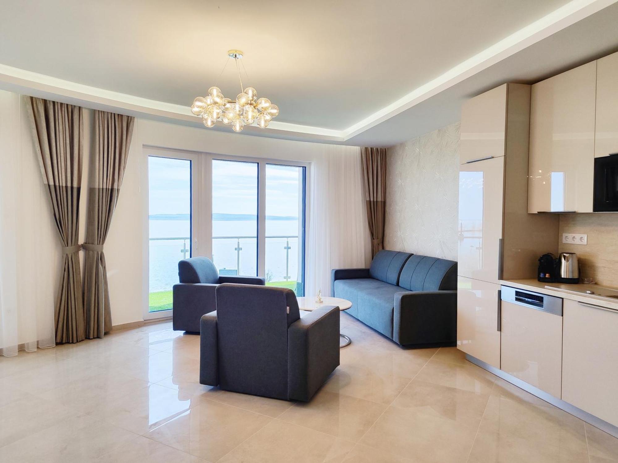 Royal Martin'S Apartment Keszthely Luaran gambar